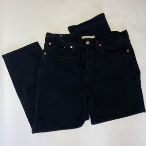 Black Levi’s Jeans